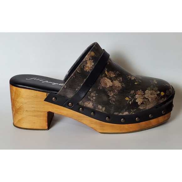 Free People Calabasas Floral Chunky Wood Heel Black Clogs Phoebe Buffay 40 9.5 - Picture 1 of 16